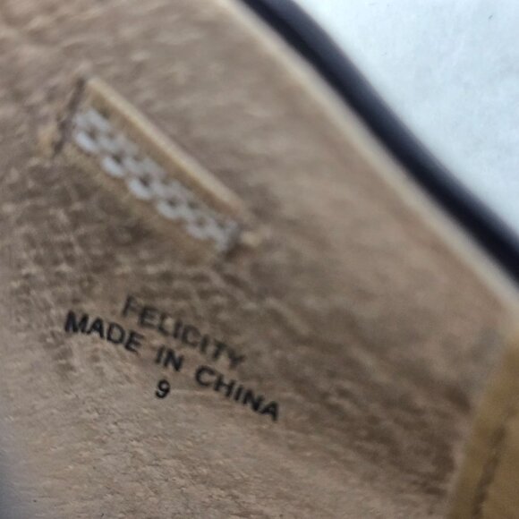 Saks Fifth Avenue Felicity Black Pointed Toe 4" High Heel Sz 9 Leather Fabric - Picture 9 of 13